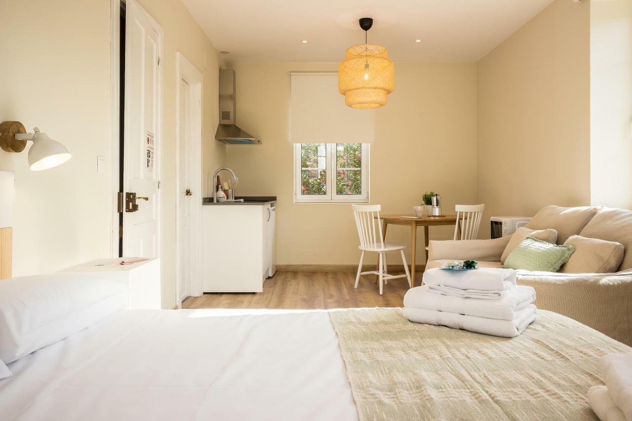 Hostal Lierganes Fluviarium Rooms Exterior photo